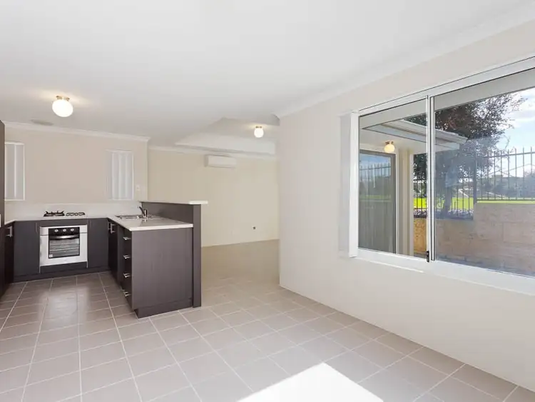 Fifth view of Homely unit listing, 3/2 Positano Crescent, Yangebup WA 6164