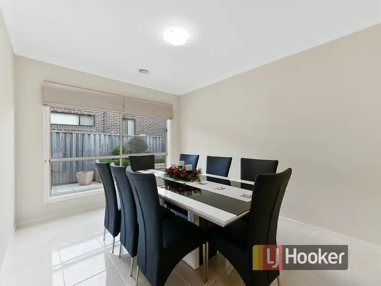Fifth view of Homely house listing, 119 Skyline Way, Berwick VIC 3806