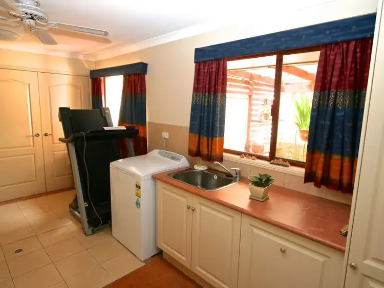 Seventh view of Homely house listing, 25 Widgee Avenue, Banora Point NSW 2486