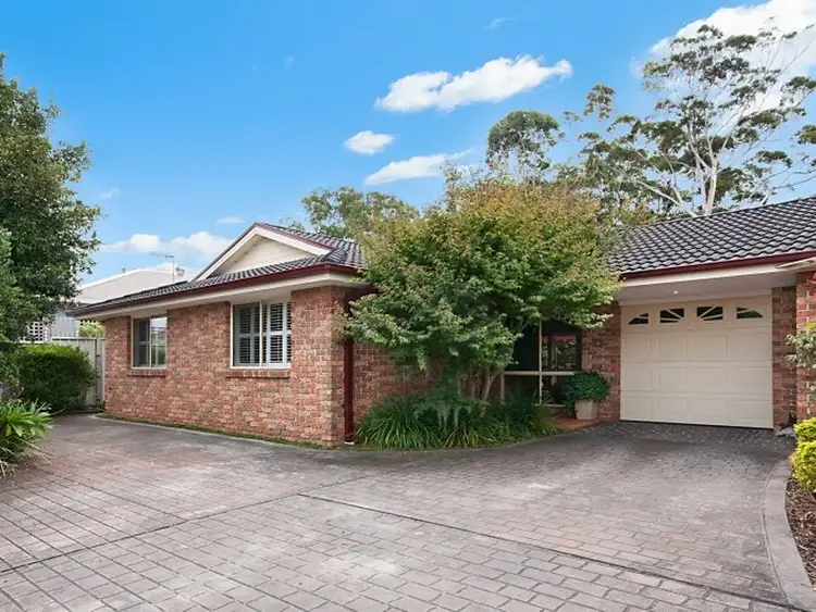 Main view of Homely villa listing, 2/7 Bowcock Place, Kincumber NSW 2251