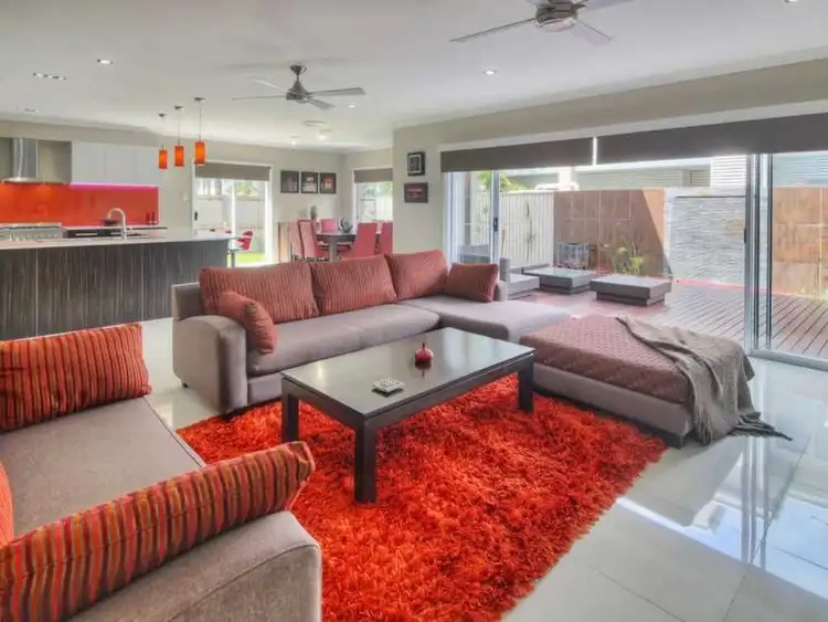 Fifth view of Homely house listing, 2 Crowe Close, Mcdowall QLD 4053