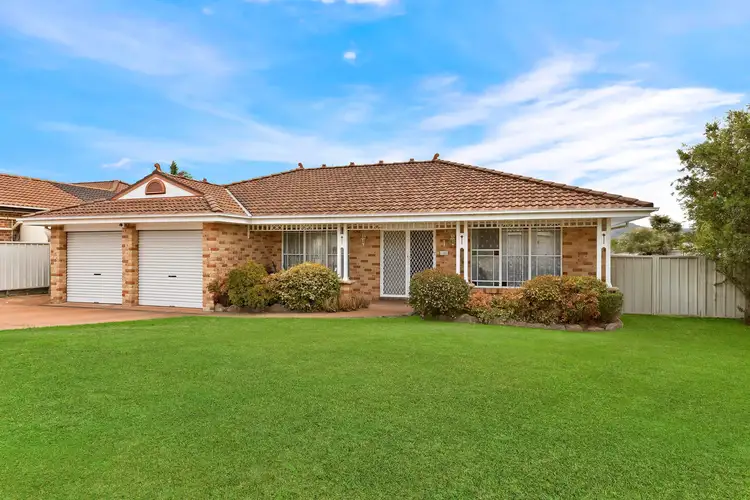 1 Sirius Avenue, Bateau Bay NSW 2261