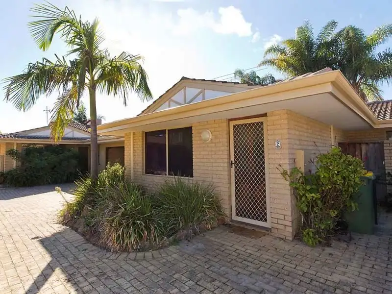 Main view of Homely villa listing, 2/68 Corbel Street, Shelley WA 6148