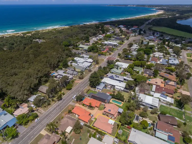 Fifth view of Homely villa listing, 3/3 Ourringo Street, Budgewoi NSW 2262