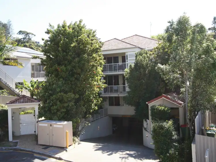 8/91 McLean Street, Coolangatta QLD 4225