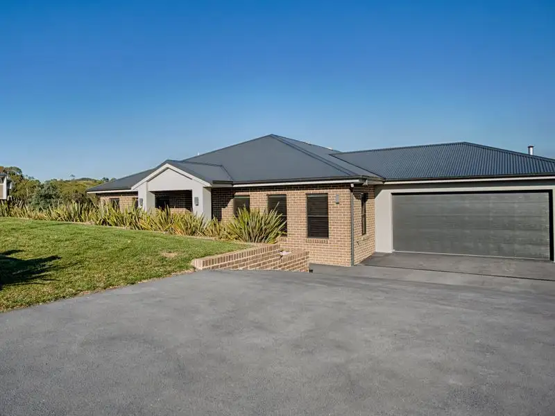 Main view of Homely house listing, 50 Hillcrest Avenue, Lithgow NSW 2790