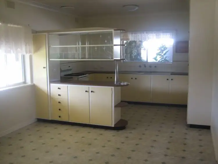 Second view of Homely house listing, 2 Muscat Avenue, Berri SA 5343
