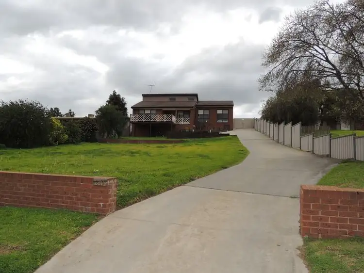 389 Lakeside Drive, Lake Boga VIC 3584