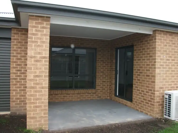 Third view of Homely unit listing, 2 Georgia Court, Bairnsdale VIC 3875