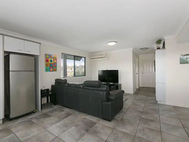 Sixth view of Homely unit listing, 1/30 Real Street, Annerley QLD 4103