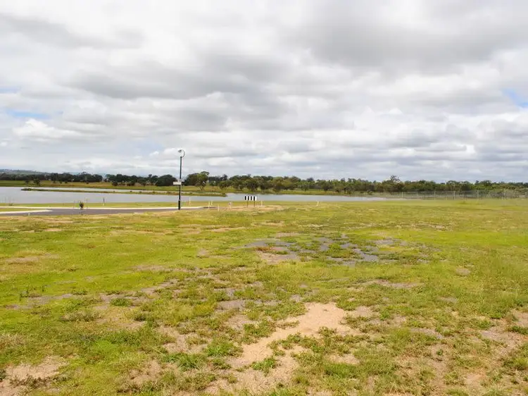 Lot 43 Derby Drive - Stage 3 Griffith Estate, Rosenthal Heights QLD 4370