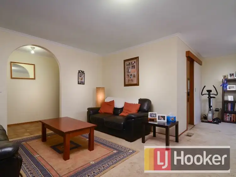 Fifth view of Homely house listing, 11 Maryn Close, Berwick VIC 3806