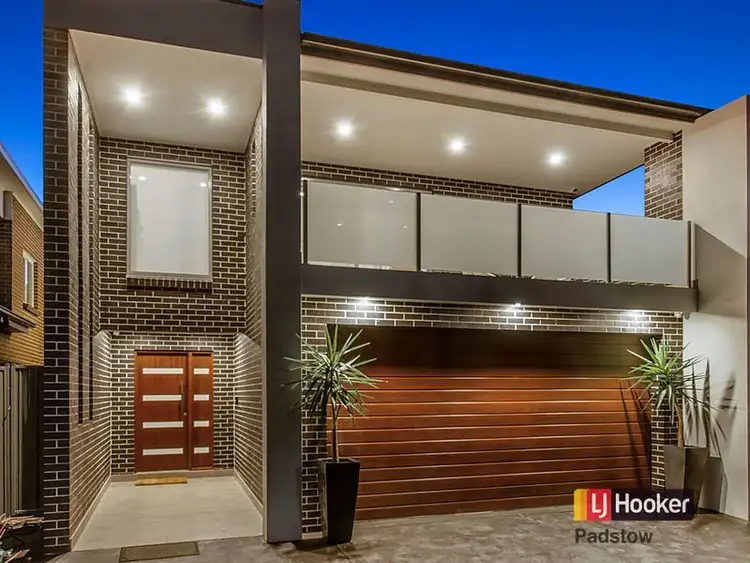 90 Victor Avenue, Picnic Point NSW 2213