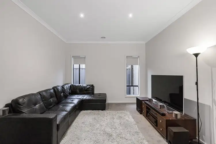 Second view of Homely house listing, 5 Beaurepaire Drive, Point Cook VIC 3030