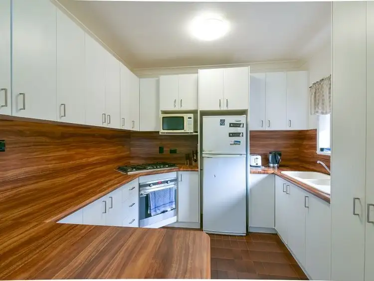 2 Tanna Court, Jubilee Pocket QLD 4802
