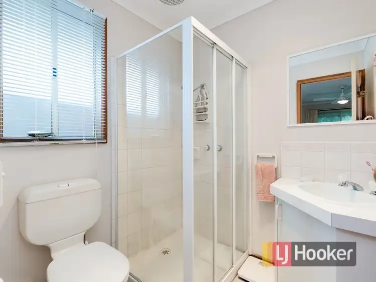 Seventh view of Homely house listing, 8 Bruce Court, Pakenham VIC 3810