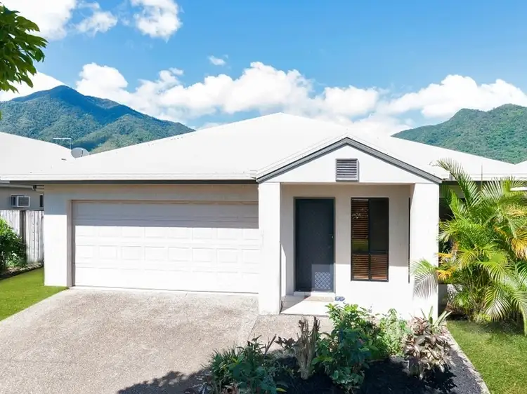 33 McEachan Street
