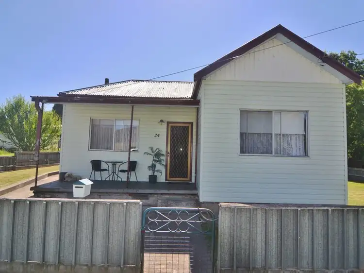 24 Purchas Street, Portland NSW 2847