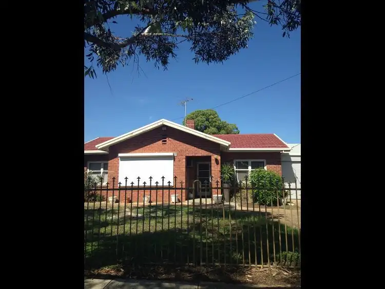 4 Levistone Street, Seaton SA 5023