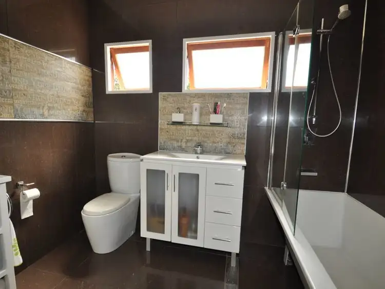 Sixth view of Homely house listing, 5 Leadale Street, Wynnum West QLD 4178