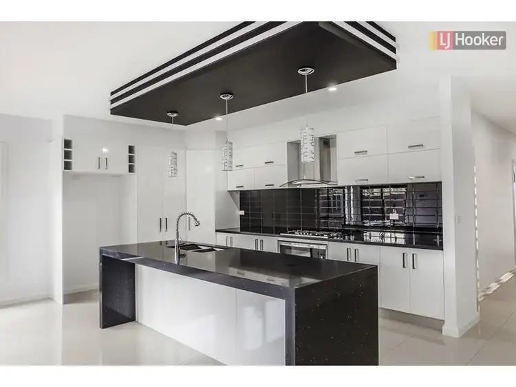 Third view of Homely house listing, 19 Plaza Court, Roxburgh Park VIC 3064