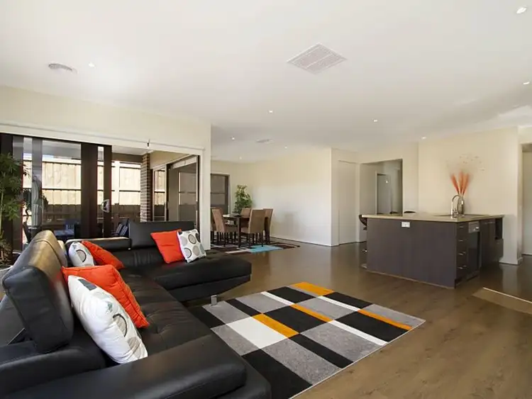 Fifth view of Homely house listing, 18 Halycon Bend, Beveridge VIC 3753