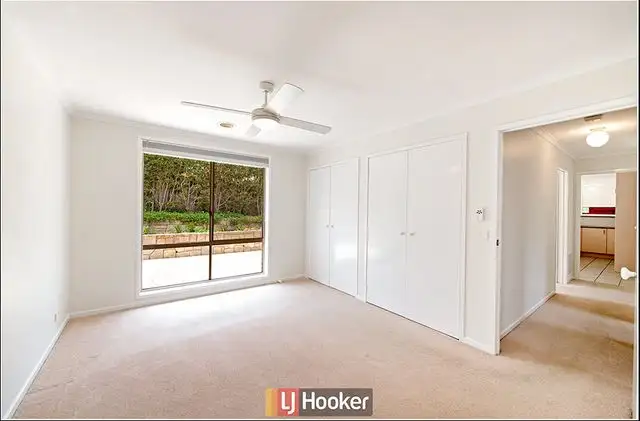 Sixth view of Homely house listing, 2 Phelp Court, Amaroo ACT 2914