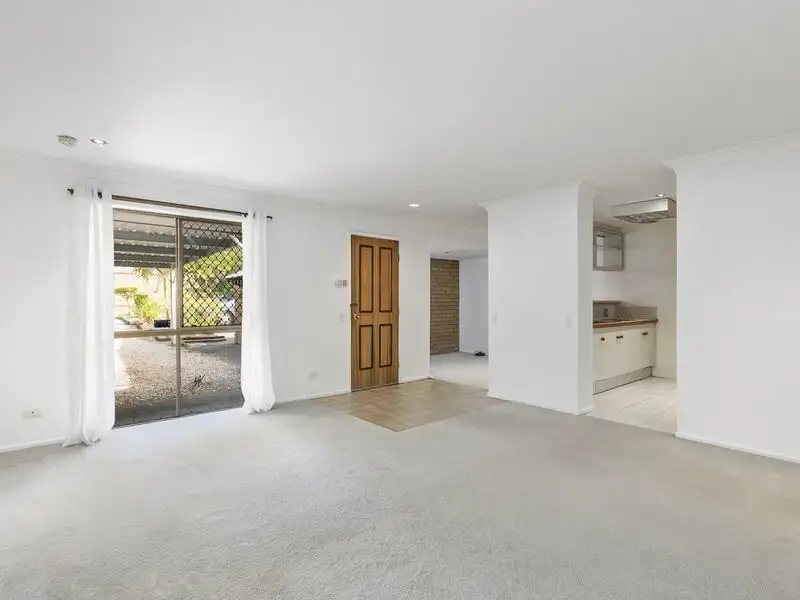 Main view of Homely townhouse listing, 13/5 Balfour Crescent, Highland Park QLD 4211