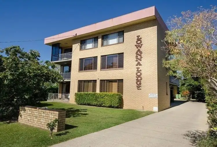 Main view of Homely unit listing, 2/6 Parker Street, Labrador QLD 4215