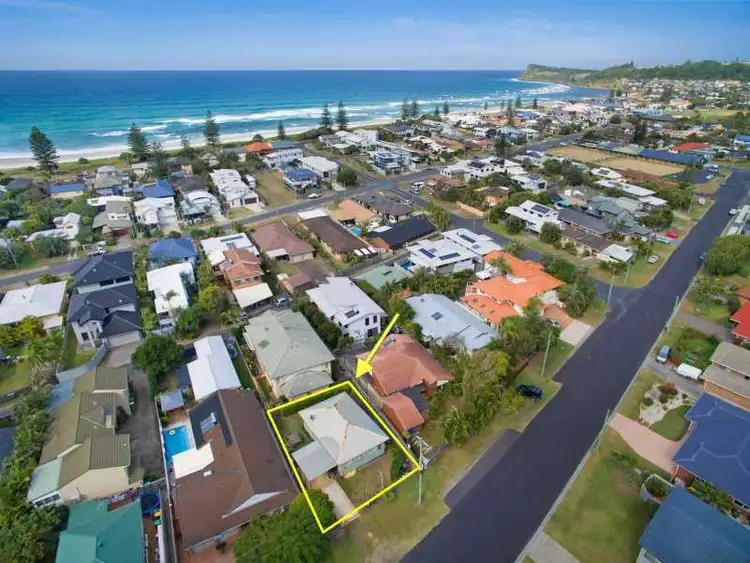 Second view of Homely house listing, 1/23 Gibbon Street, Lennox Head NSW 2478