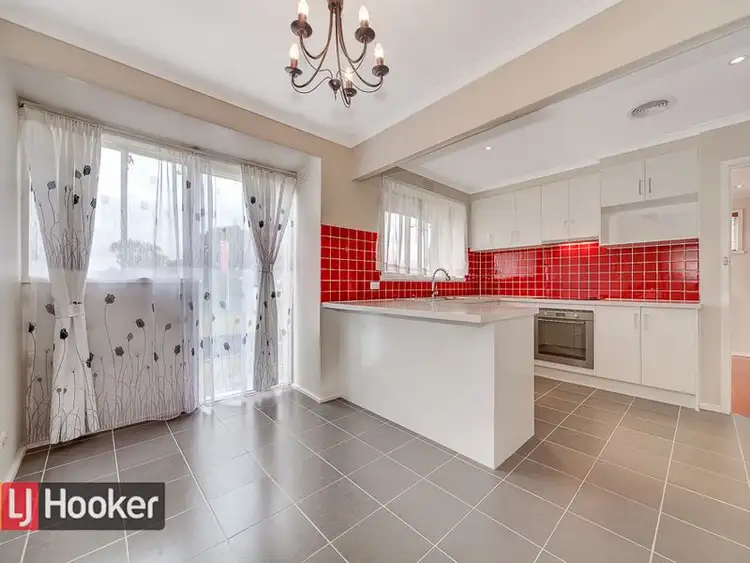 Seventh view of Homely house listing, 9 CARLYON CRT, Springvale VIC 3171