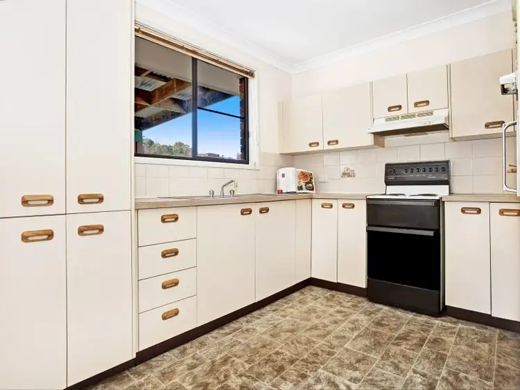Fifth view of Homely house listing, 154 Waples Road, Farmborough Heights NSW 2526