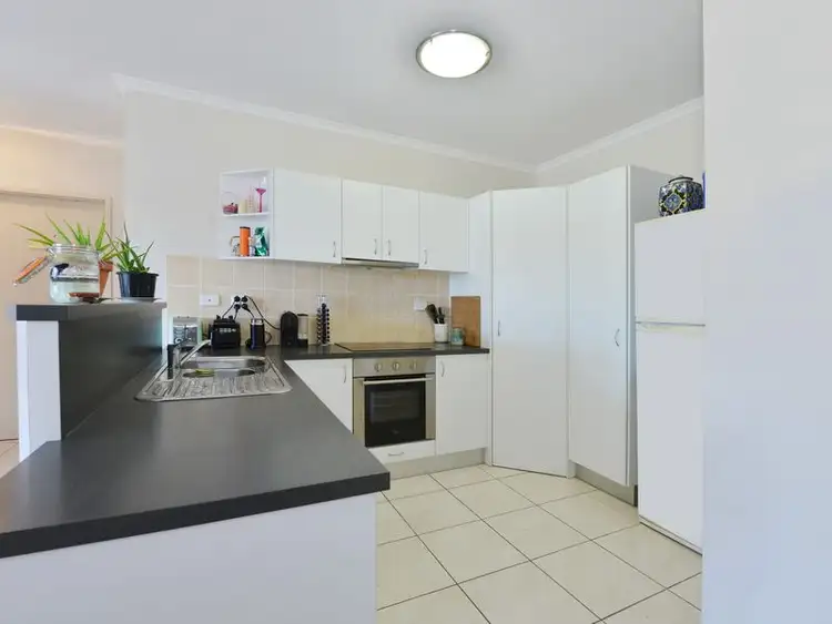 Fourth view of Homely unit listing, UNIT 3/157 Martyn Street, Manunda QLD 4870