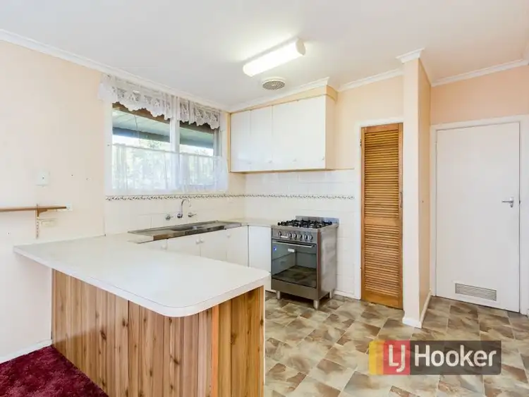 Fifth view of Homely house listing, 2 Donnelly Court, Dandenong North VIC 3175