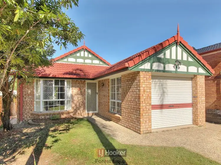 6 Bishop Street, Forest Lake QLD 4078