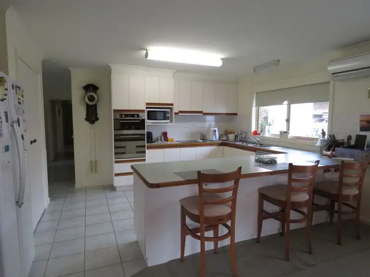 Second view of Homely house listing, 8 Callistemon Court, Paynesville VIC 3880