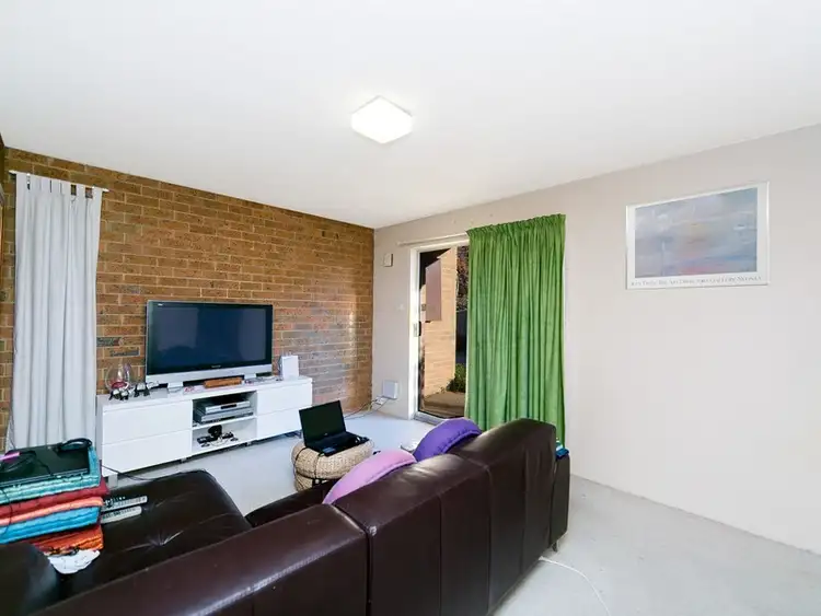 Second view of Homely townhouse listing, 1/6 Yarrow Street, Queanbeyan NSW 2620