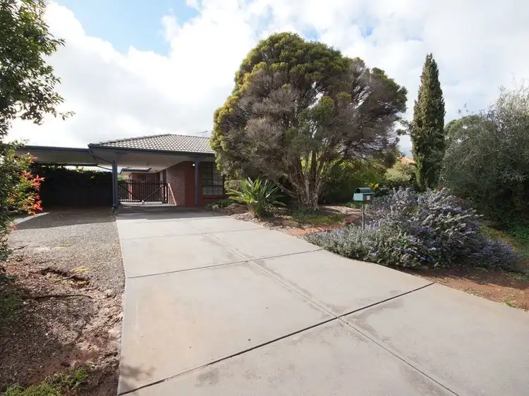23 Banksia Crescent, Craigmore SA 5114