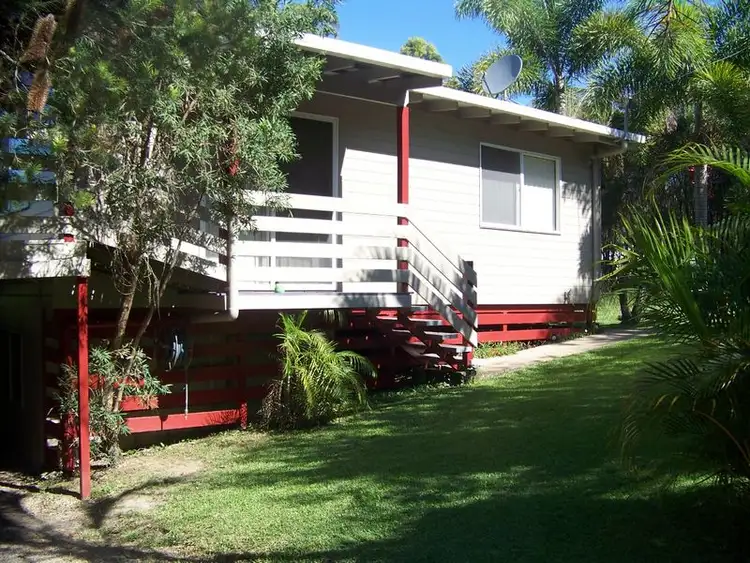 22 Ashton Street, Macleay Island QLD 4184