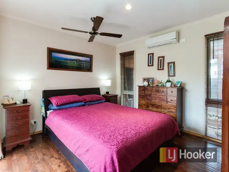 Sixth view of Homely house listing, 4 Jamie Mews, Berwick VIC 3806