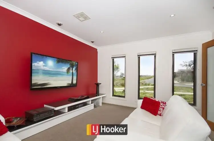 30 Louisa Briggs Circuit, Bonner ACT 2914