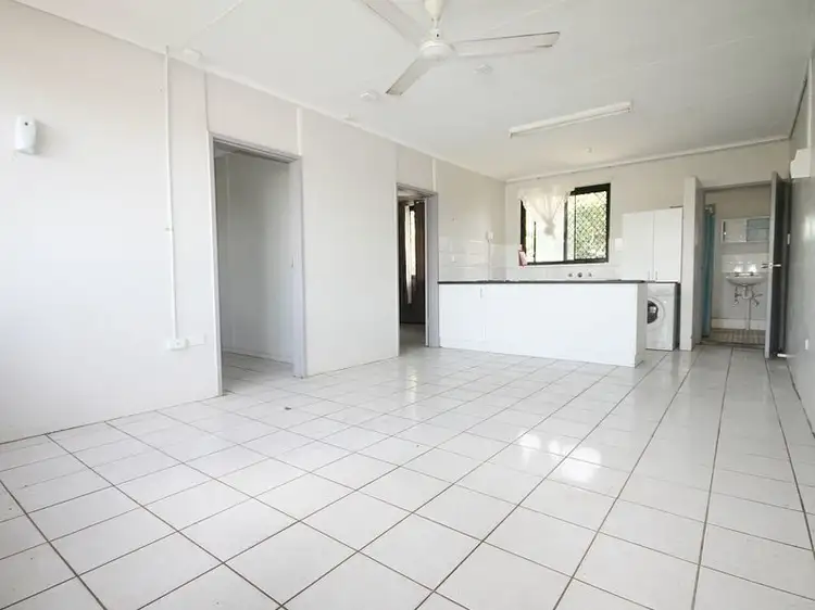 Main view of Homely block of units listing, 21 Victoria Highway, Katherine NT 850