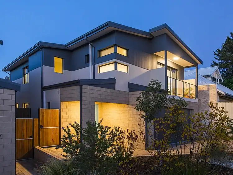 18A Heath Road, Kalamunda WA 6076
