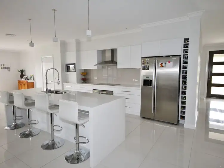 Fifth view of Homely house listing, 4 Joubert Drive, Bathurst NSW 2795