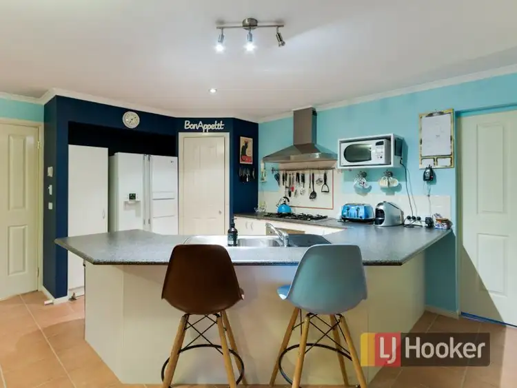 Fifth view of Homely house listing, 25 Retreat Circuit, Beaconsfield VIC 3807