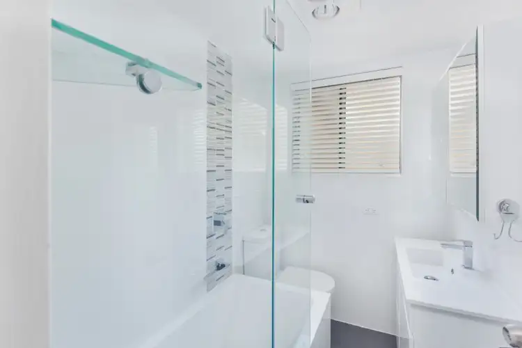 Second view of Homely unit listing, 8/8 Avon Road, Dee Why NSW 2099