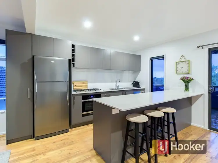 Fifth view of Homely house listing, 7 Myrtle Grove, Doveton VIC 3177