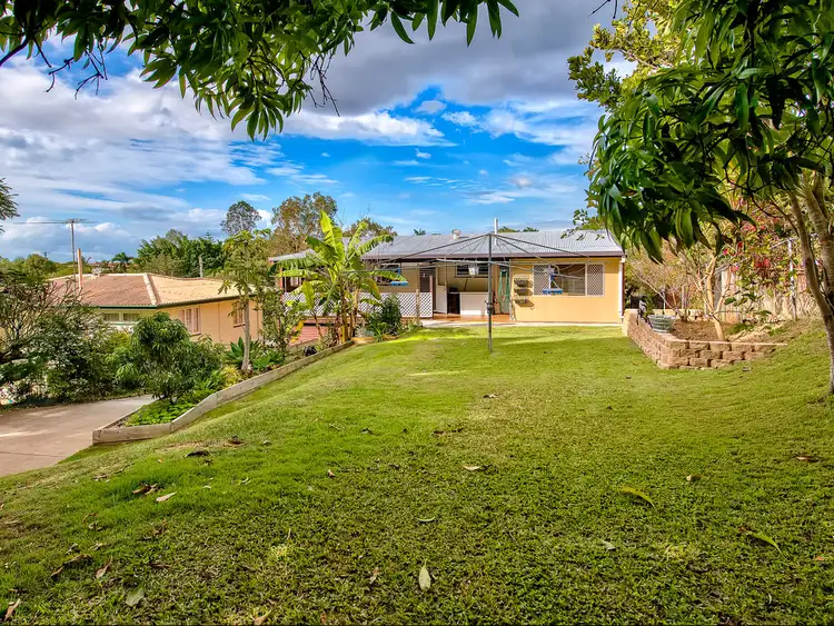 20 Kingaroy Street, Stafford Heights QLD 4053