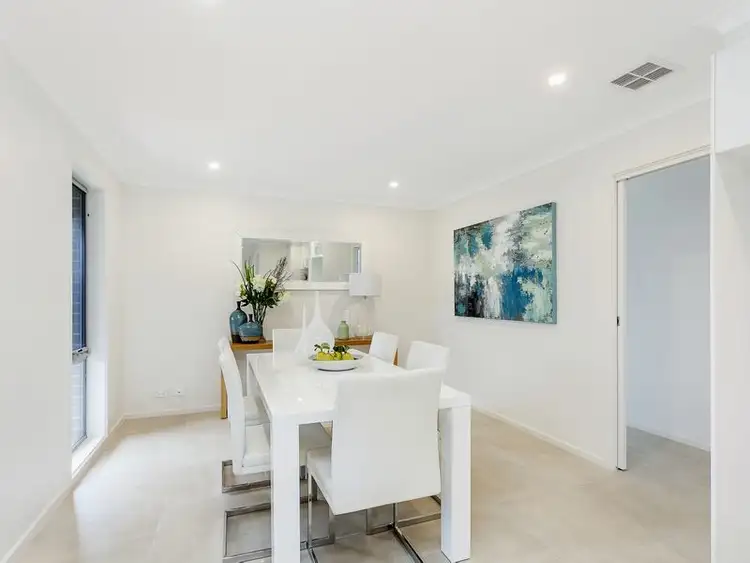 Sixth view of Homely house listing, 37 Anakie Court, Ngunnawal ACT 2913