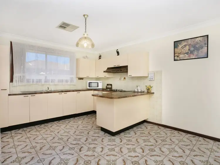 Fifth view of Homely house listing, 4 Hobart Place, Wakeley NSW 2176